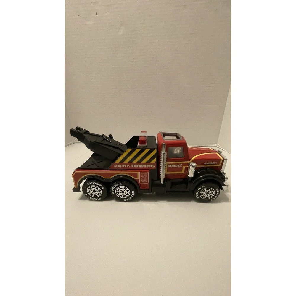 Buddy Love truck great